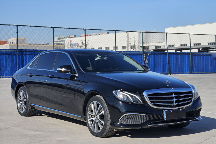 奔驰E级 2017款 E 300 L 豪华型车身外观6002