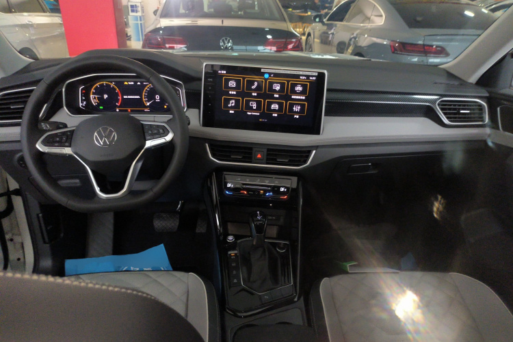 大众 探岳 2025款 众享款 330TSI中控内饰12