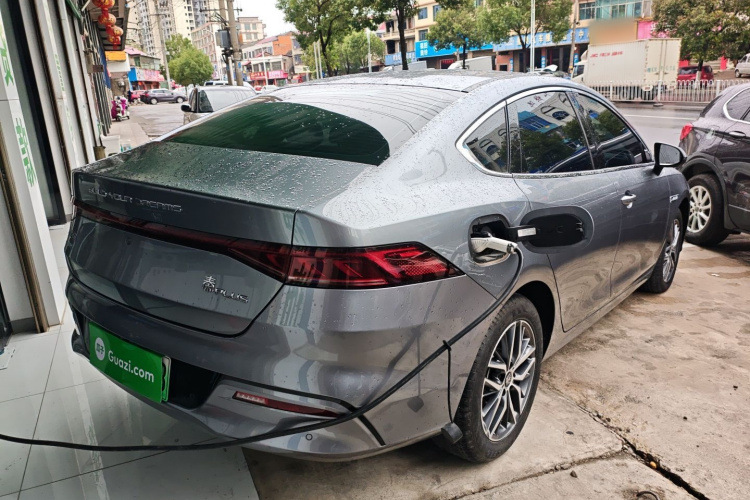 比亚迪 秦PLUS 2023款 冠军版 DM-i 120KM卓越型车身外观6005