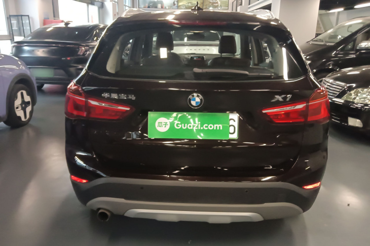 宝马X1新能源 2018款 xDrive25Le 豪华型车身外观6