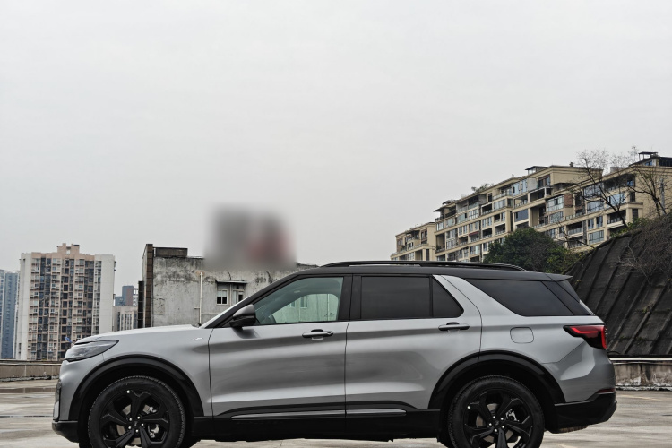 福特 探险者 2024款 2.3T EcoBoost 四驱ST-LINE 6座车身外观6007