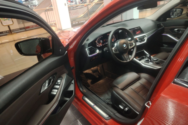 宝马3系 2020款 325Li M运动曜夜套装中控内饰20