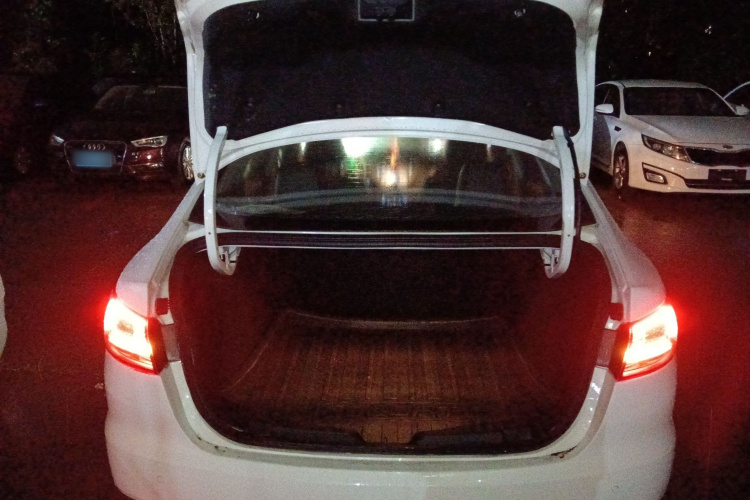 福特 福睿斯 2019款 改款 1.5L 自动悦享型 国VI局部细节23