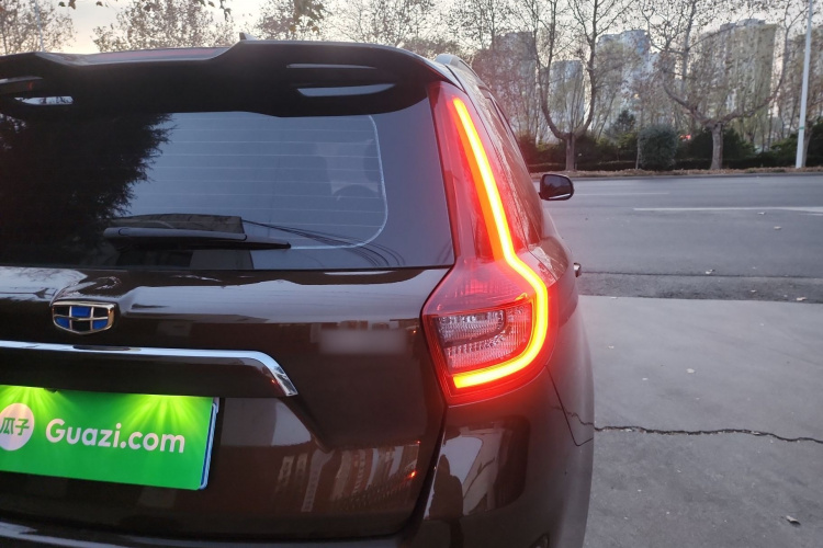 吉利汽车 远景X6 2018款 1.8L 手动4G互联尊贵型车身外观6004