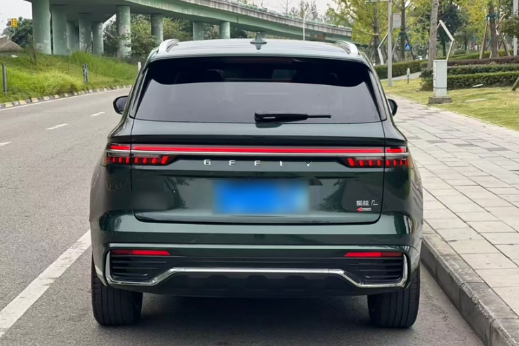 吉利汽车 星越L 2025款 东方曜 2.0TD 自动四驱望月版车身外观6006