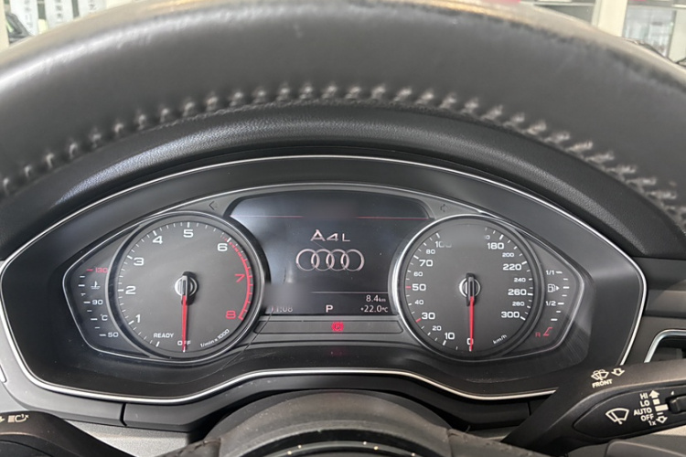 奥迪A4L 2019款 35 TFSI 进取型 国V局部细节14