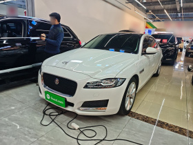 捷豹XFL 2019款 XFL 2.0T 250PS 两驱豪华版