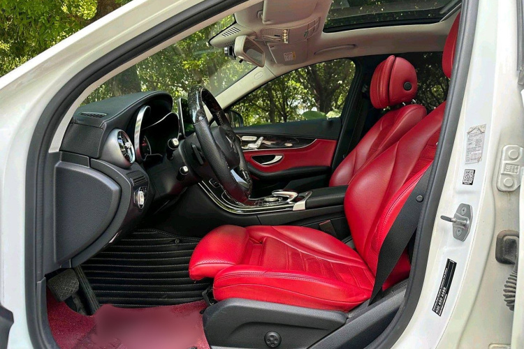 奔驰C级 2016款 C 200 L 运动型中控内饰7002