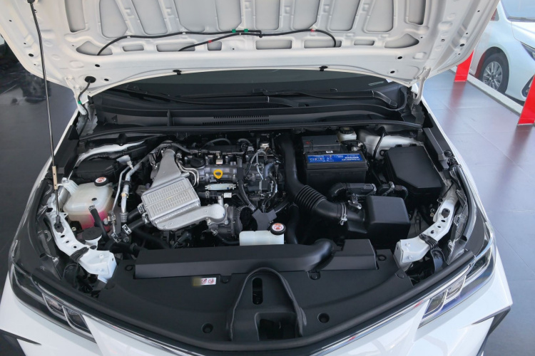 丰田 卡罗拉 2023款 1.2T 先锋版机舱底盘24