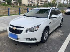 雪佛兰 科鲁兹 2013款 1.8L SE AT