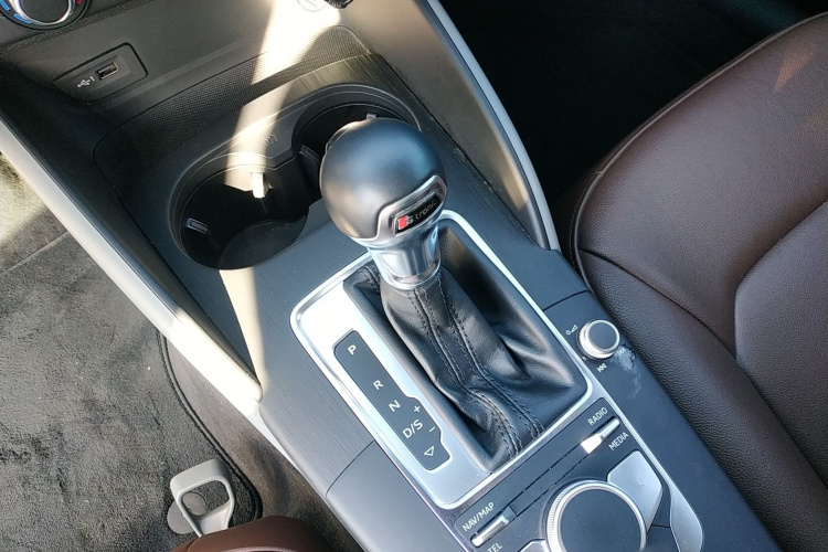 奥迪A3 2019款 Limousine 35 TFSI 进取型 国V局部细节18