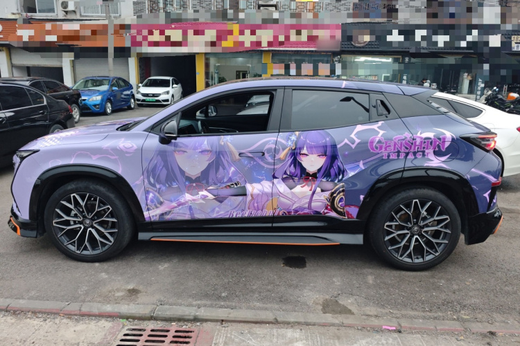 长安UNI-T 2022款 1.5T 运动版 尊贵型车身外观4