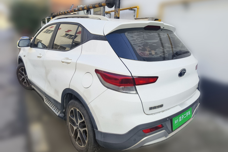 东南DX3 2016款 1.5L 手动豪华型车身外观5