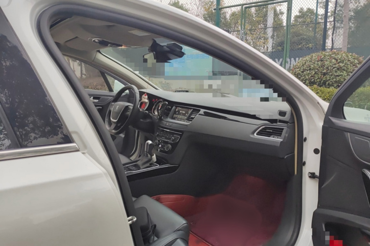 标致508 2015款 1.6THP 自动致臻版局部细节9005