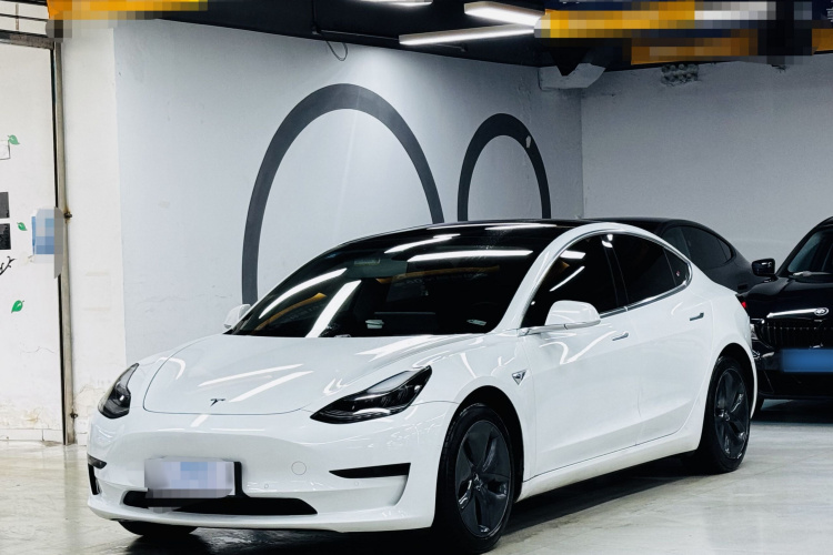 特斯拉 Model 3 2020款 改款 标准续航后驱升级版车身外观1