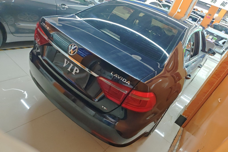 大众 朗逸 2013款 改款 1.4TSI DSG舒适版车身外观6005