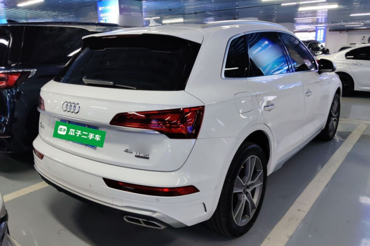 奥迪Q5L 2022款 45T 豪华动感型车身外观7