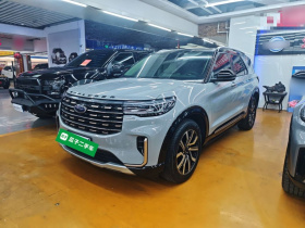 福特 探险者 2023款  EcoBoost 285 四驱赤金版 6座