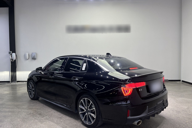 领克03 2020款 2.0TD 自动劲版车身外观6002