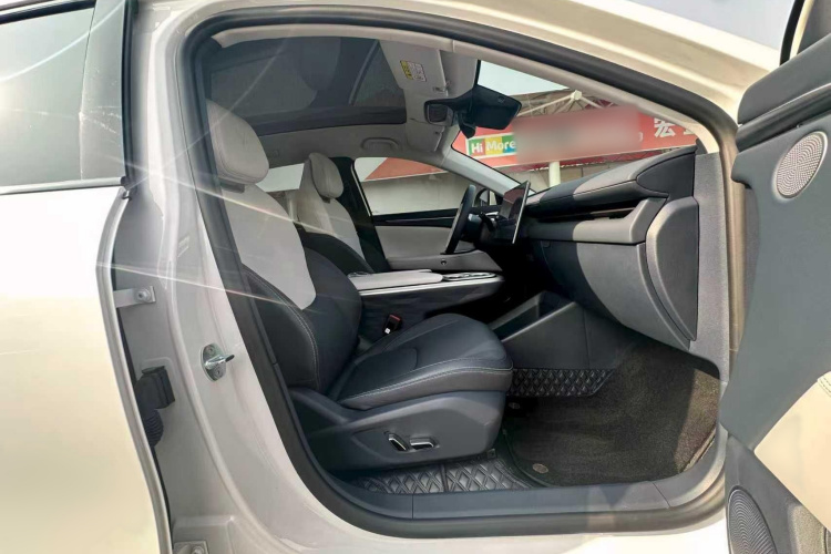 ARCFOX极狐 极狐 阿尔法T5(ARCFOX αT5) 2025款 520 MAX中控内饰7008