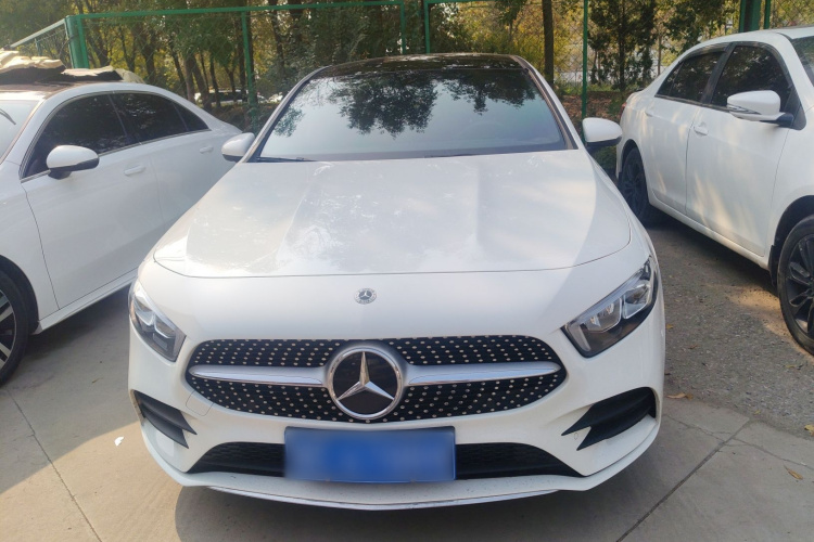 奔驰A级 2022款 A 200 L 运动轿车时尚型车身外观6001