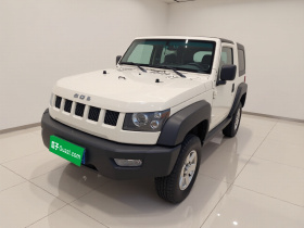 北京越野 北京BJ40 2014款 2.4L 手动穿越版