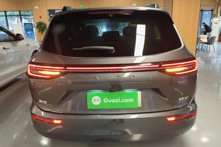 鸿蒙智行 问界M7 2024款 1.5T 智驾四驱Ultra版 5座车身外观6