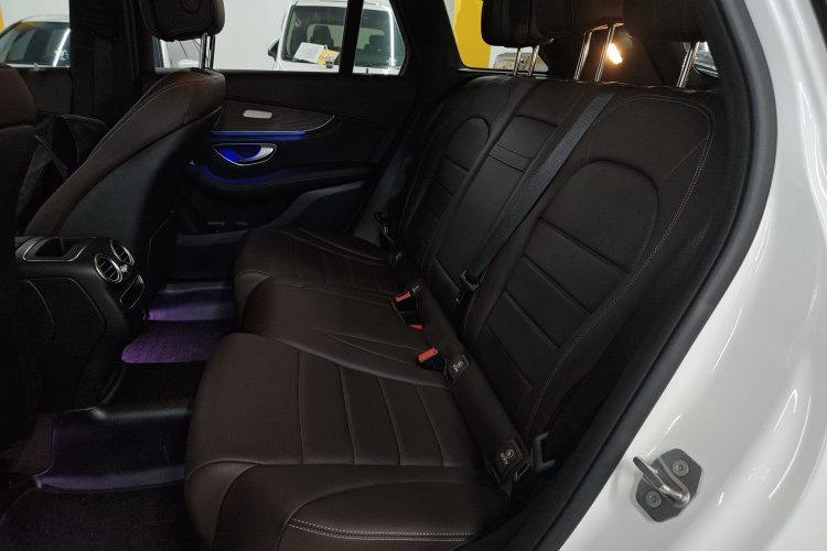 奔驰GLC 2020款 改款 GLC 260 L 4MATIC 豪华型中控内饰21