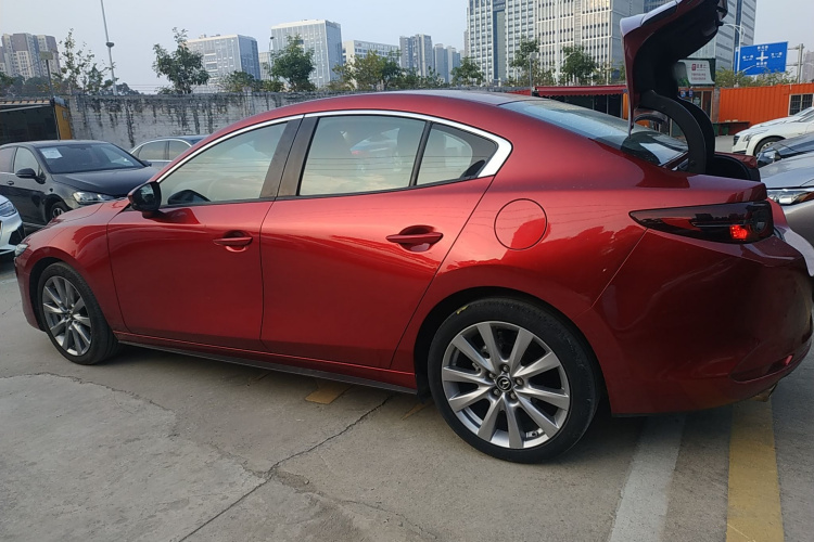 马自达3 昂克赛拉 2020款 2.0L 自动质雅版车身外观4