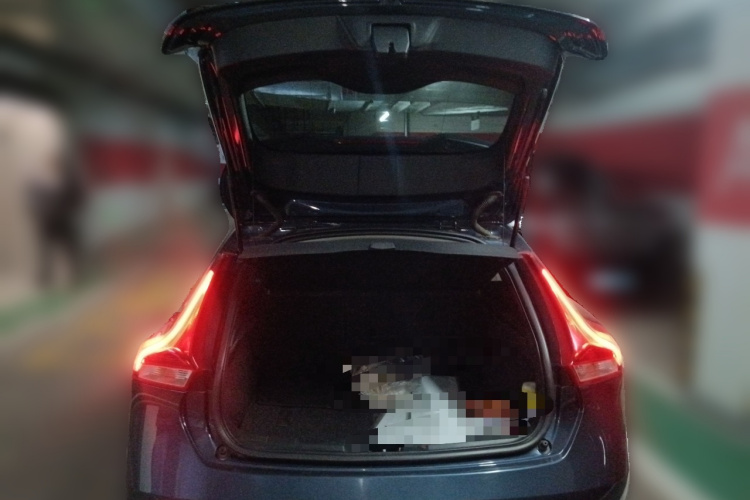 沃尔沃V40 2017款 T3 智逸版中控内饰23