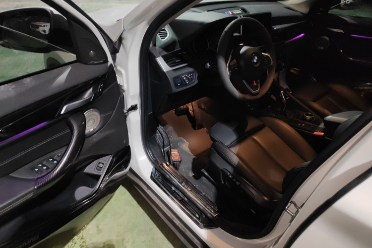 宝马X1 2020款 sDrive20Li 时尚型中控内饰7003