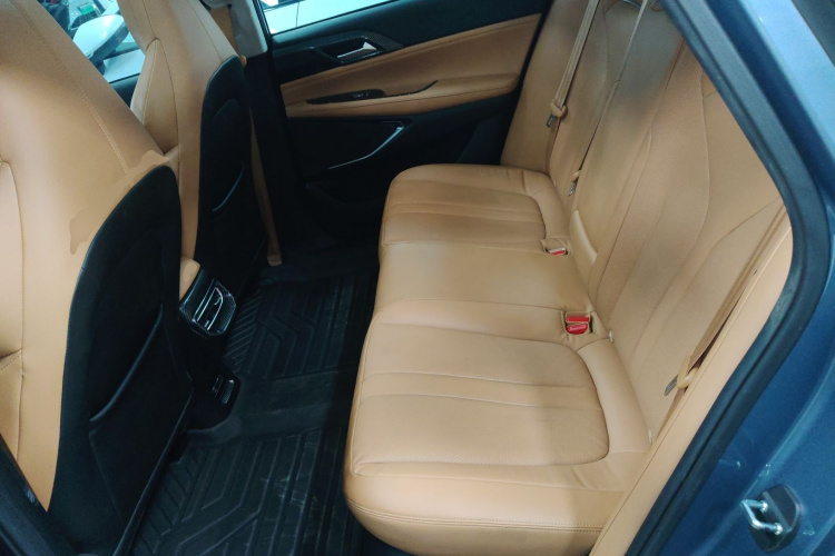 小鹏P5 2022款 460E+中控内饰21