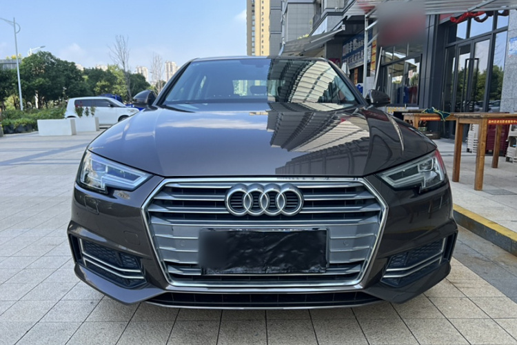 奥迪A4L 2018款 30周年年型 40 TFSI 时尚型车身外观6006