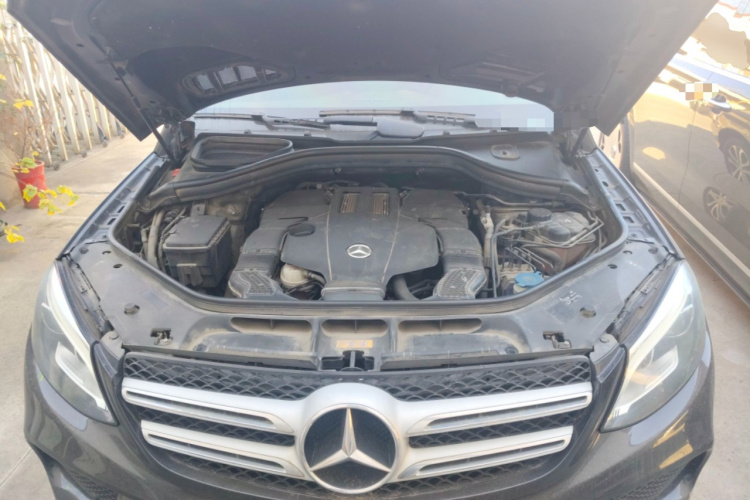 奔驰GLE 2016款 GLE 320 4MATIC 动感型局部细节24