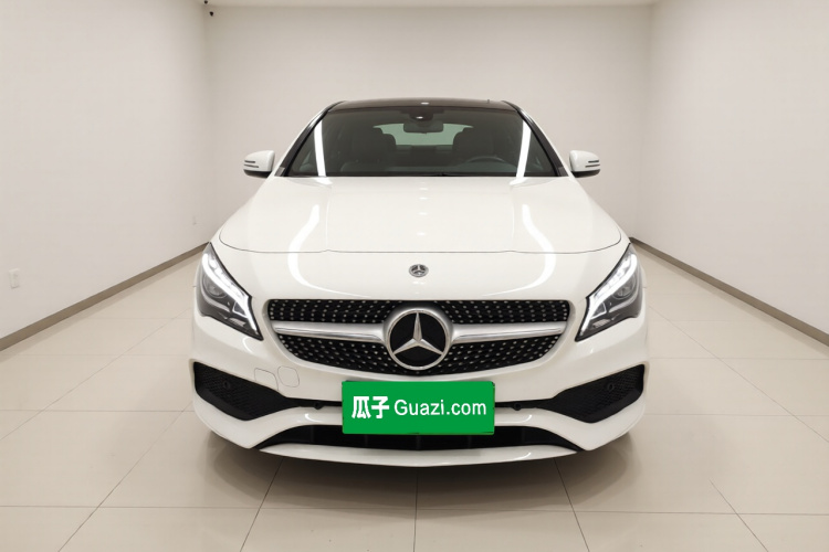 奔驰CLA 2019款 CLA 200 时尚型车身外观2