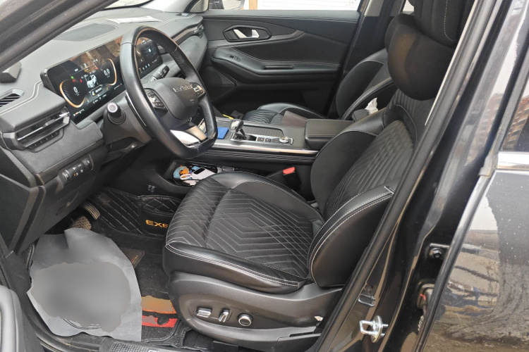 星途凌云 2023款 400T 两驱星尊版中控内饰19