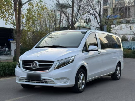 奔驰 威霆 2016款 2.0T 精英版