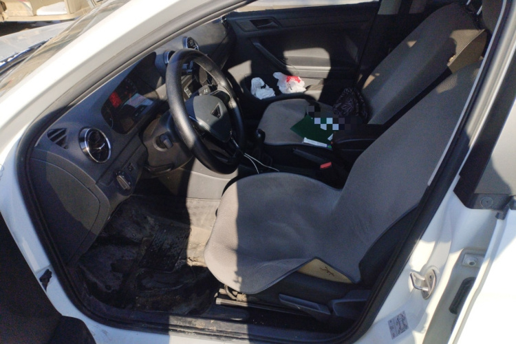 捷达VA3 2021款 1.5L 手动进取版中控内饰19