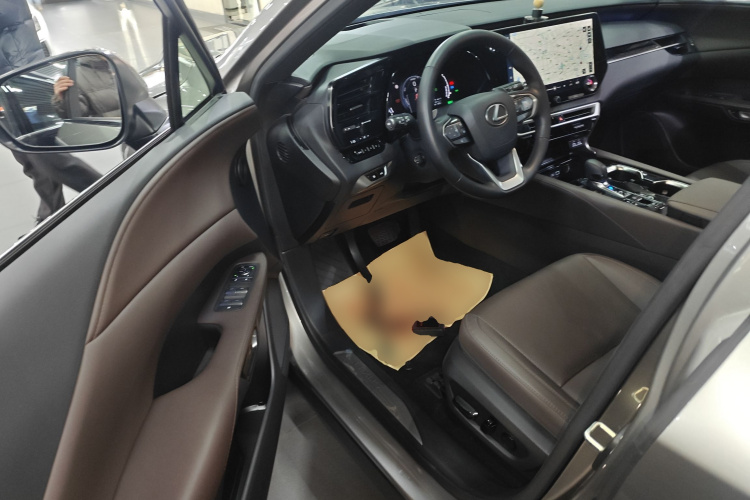 雷克萨斯RX新能源 2023款 450h+ 四驱畅享版中控内饰20
