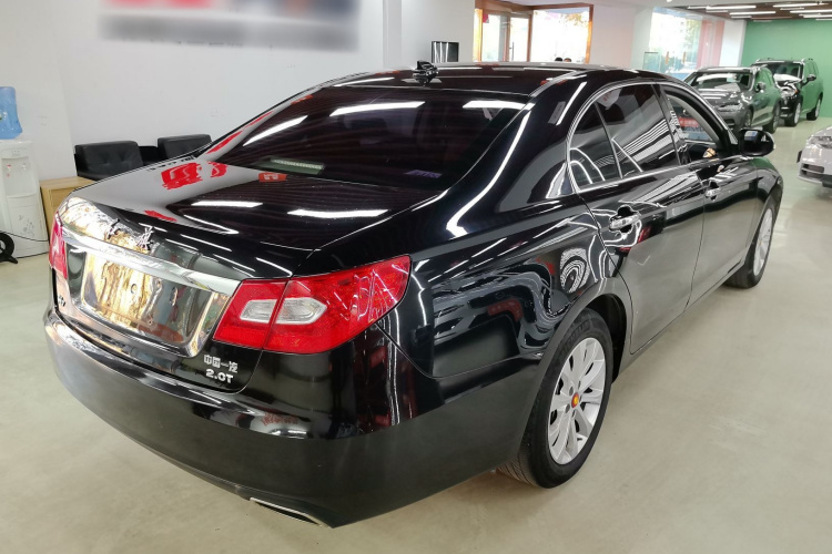 红旗H7 2015款 2.0T 豪华型车身外观6003