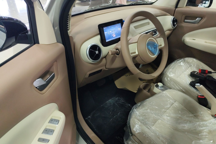 五菱汽车 宏光MINIEV 2025款 四门版 进阶款中控内饰20