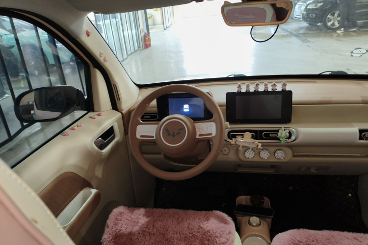 五菱汽车 宏光MINIEV 2024款 第三代 215km 进阶版中控内饰13