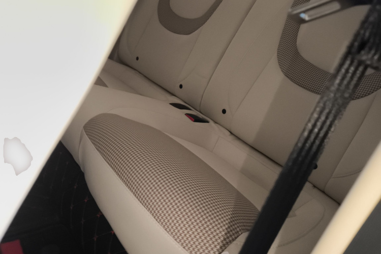 五菱汽车 宏光MINIEV 2024款 第三代 215km 青春版中控内饰21