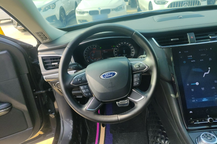 福特 金牛座 2019款 EcoBoost 245 尊享版中控内饰13