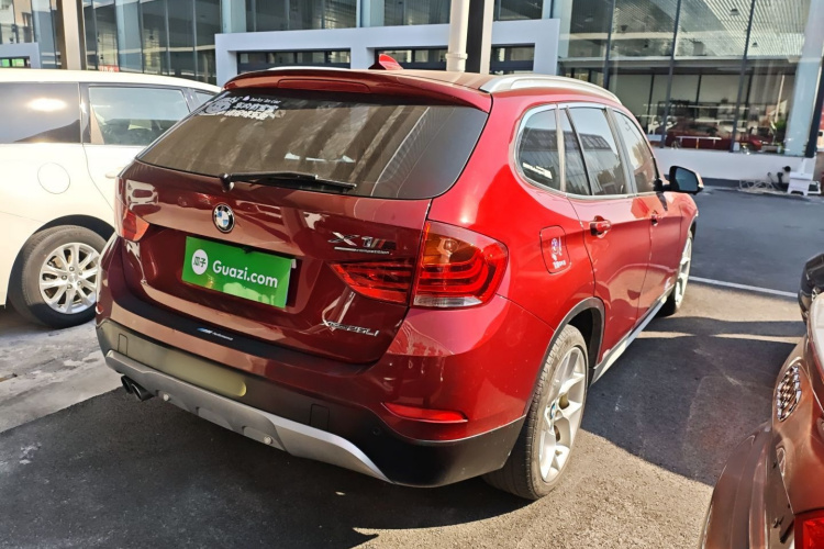 宝马X1 2014款 sDrive18i X设计套装车身外观7