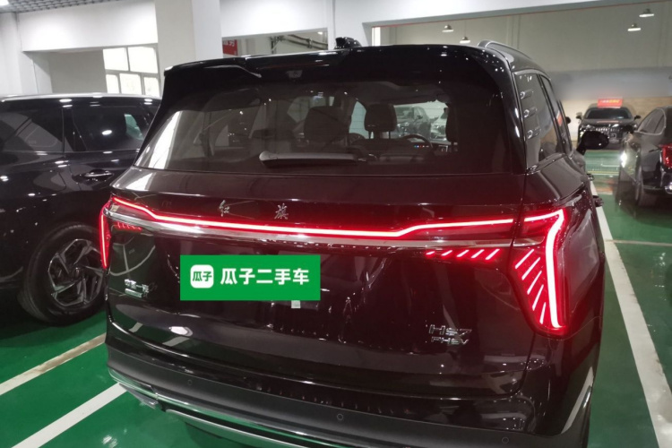 红旗HS7 PHEV 2024款 2.0T PHEV 四驱旗畅版 6座车身外观6