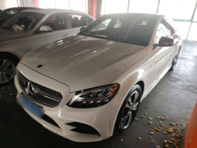 奔驰C级 2019款 C 260 运动版