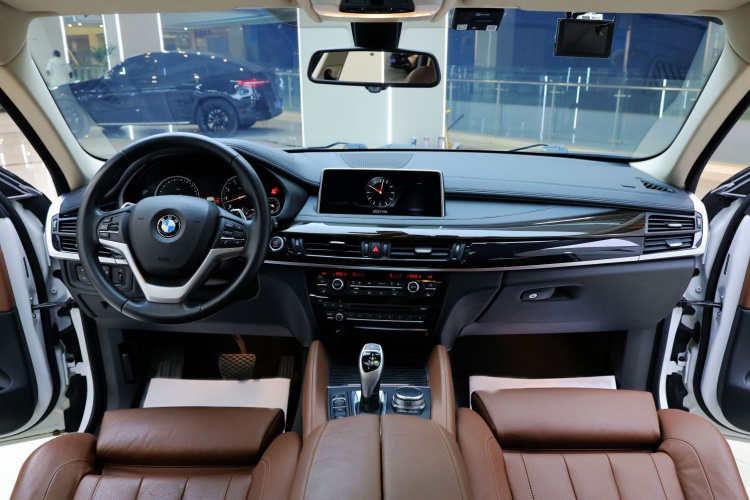宝马X6 2017款 xDrive35i 豪华型中控内饰7003