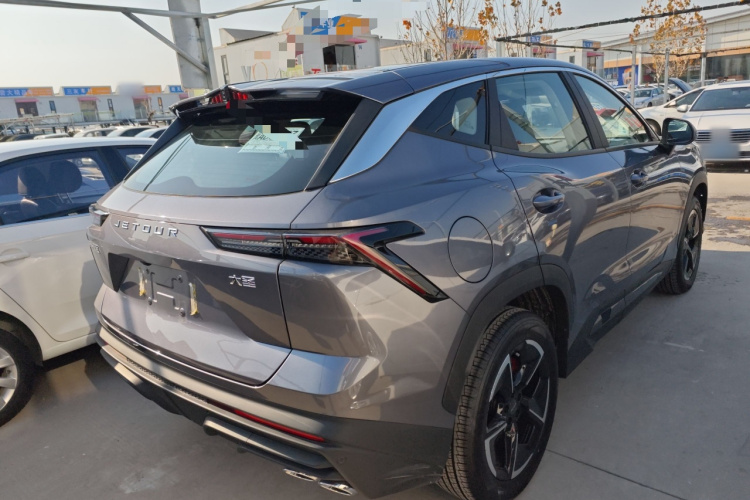 捷途大圣 2025款 1.5T DCT 豪华版车身外观6005