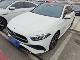 奔驰A级 2024款 改款 A 200 L 时尚型